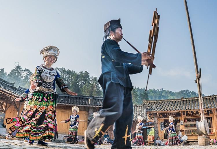 張家界風(fēng)景正好，而您剛好有空